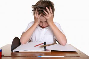 कैसे बच्चे के साथ सबक कर रही रोकने के लिए: मनोवैज्ञानिक