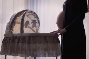 समय से पहले जन्म: उन्हें रोकने के लिए कैसे, माँ और बच्चे के लिए खतरा