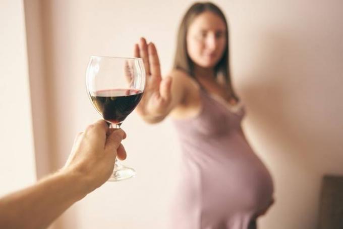 गर्भावस्था के दौरान शराब के सुरक्षित खुराक नहीं है: भ्रूण के मस्तिष्क के बारे में वैज्ञानिकों