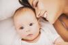 तराजू और शिशुओं में सिर पर crusts: 3 कारणों और साफ करने के लिए सही तरीके से