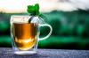 आप गर्म चाय क्यों नहीं पी सकते, और चाय की पत्तियाँ चाय की पत्तियों से बेहतर क्यों हैं