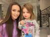मॉडल अनास्तासिया कोस्टेंको ने अपनी 2 साल की बेटी को बनाकर नेटवर्क को झटका दिया